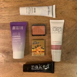 Makeup bundle